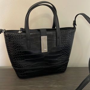 New Guess crossbody bag